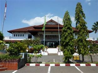Hotel Bahari