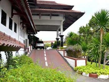 Bahari Hotel Tegal (Central Java)