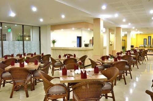 Bahari 3*